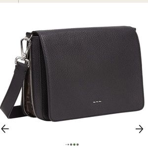 New Fendi Metal Stitch Men’s Leather Shoulder Bag Expandable in Black